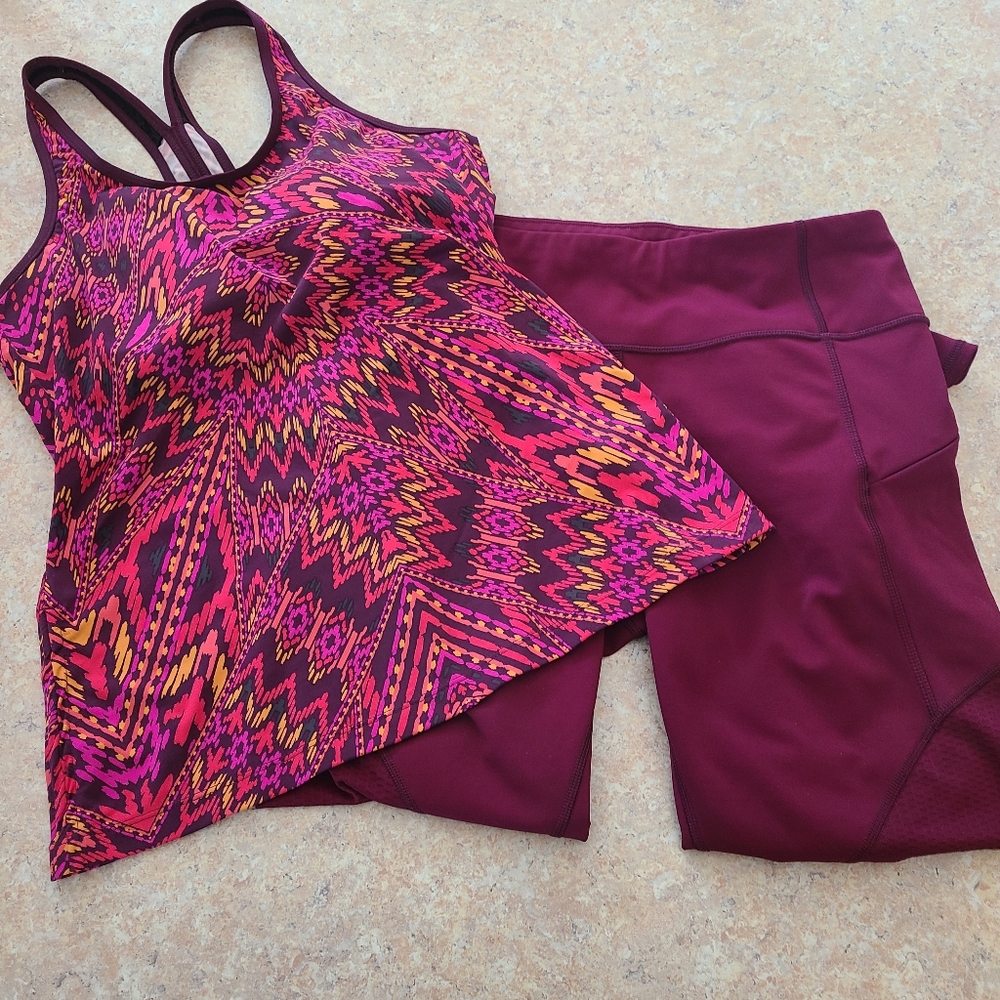 Athleta Top and Leggings Set in Size Medium